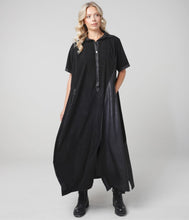 Load image into Gallery viewer, Dress Black
