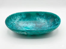 Load image into Gallery viewer, Resin Boat Medium
