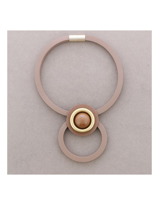 BROWN RUBBER PENDANT CHOKER