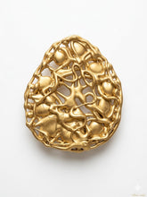 Load image into Gallery viewer, Gold Resin Brooch
