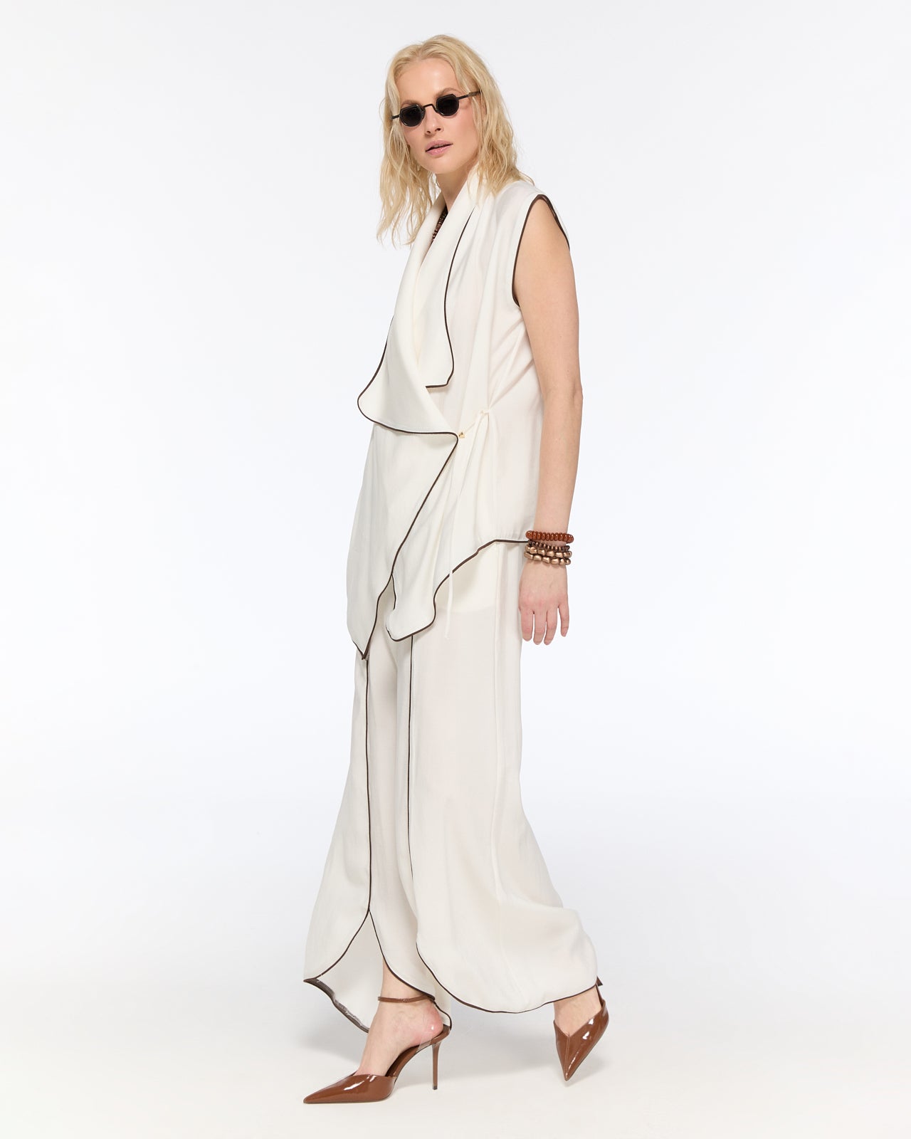 White piped wrap vest and trousers