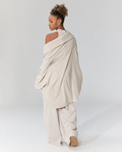 Load image into Gallery viewer, Blouse Beige
