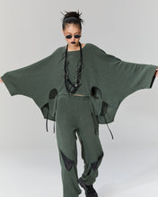 Load image into Gallery viewer, Pants Green
