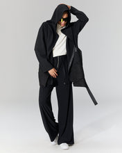 Load image into Gallery viewer, Jacket Black
