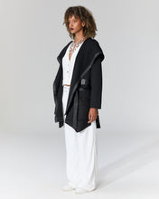 Load image into Gallery viewer, Jacket Black
