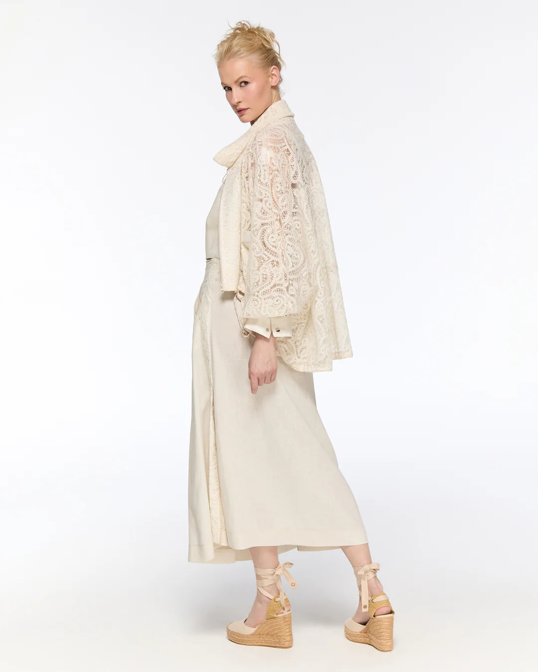 Sand high-waisted pleated maxi skirt