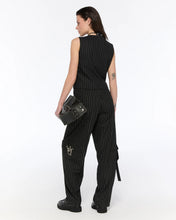 Load image into Gallery viewer, Black Vest
