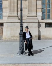 Load image into Gallery viewer, Poncho Black
