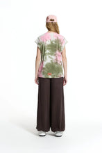 Load image into Gallery viewer, Pink Khaki Tie-dye Printed T-shirt
