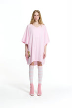Load image into Gallery viewer, Pink Printed Oversized Tunic
