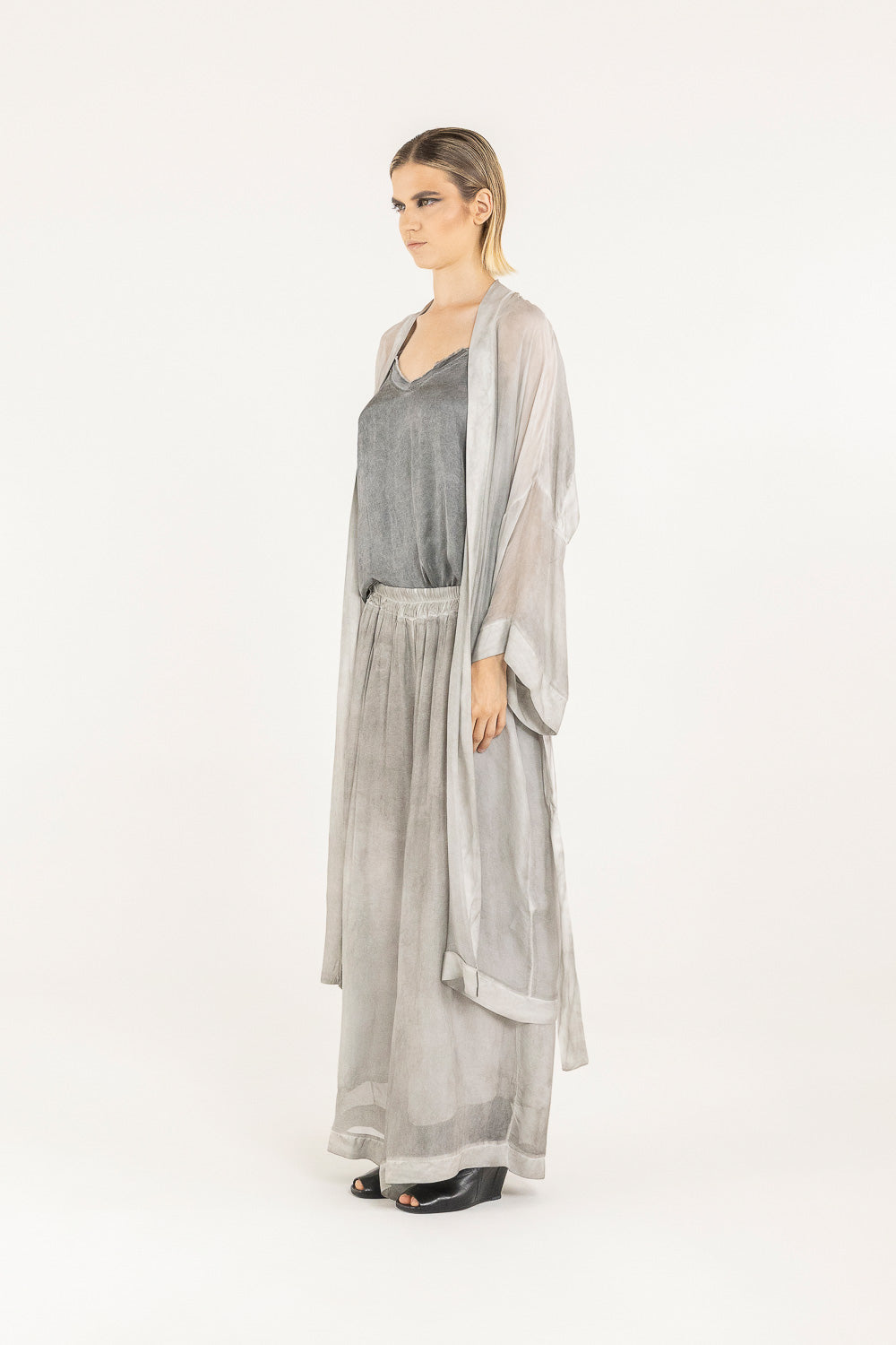 Silver Pearl Kimono Duster
