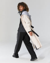 Load image into Gallery viewer, Trench Beige
