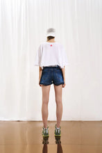 Load image into Gallery viewer, T-Shirt White
