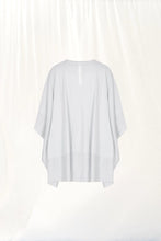 Load image into Gallery viewer, White Oversize Tunic
