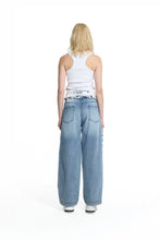 Load image into Gallery viewer, Blue Belt Detail Denim Trousers
