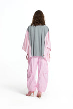 Load image into Gallery viewer, Grey Mélange Pink Front Print V Neck Batwing Sleeve
