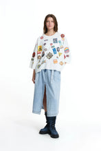 Load image into Gallery viewer, White Patch Detail Oversize Half Sleeve Sweatshirt

