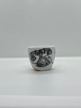 Load image into Gallery viewer, LEBANESE POP ART HAND PAINTED CUPS
