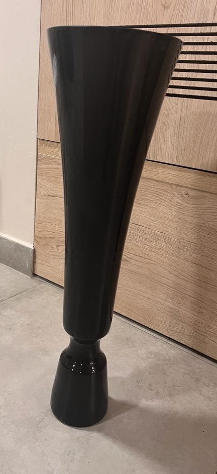 LONG MODERN VASE